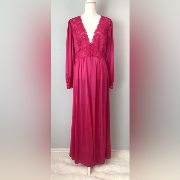 Vtg Shadowline Nylon Robe